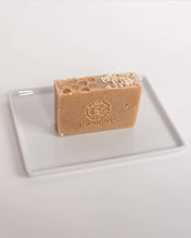 Load image into Gallery viewer, Oatmeal and Manuka Honey Soap